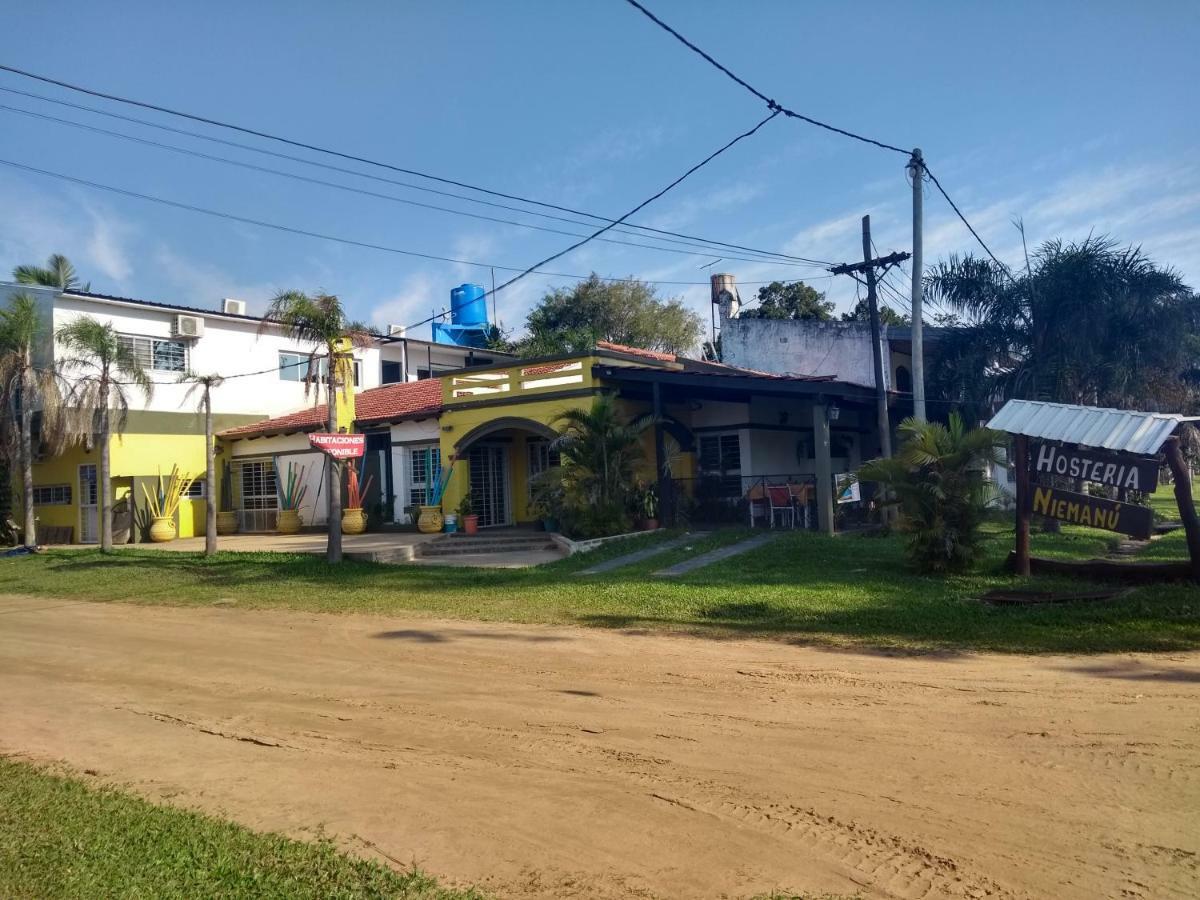 Hostería Niemanu Hotel Paso de la Patria Exterior foto